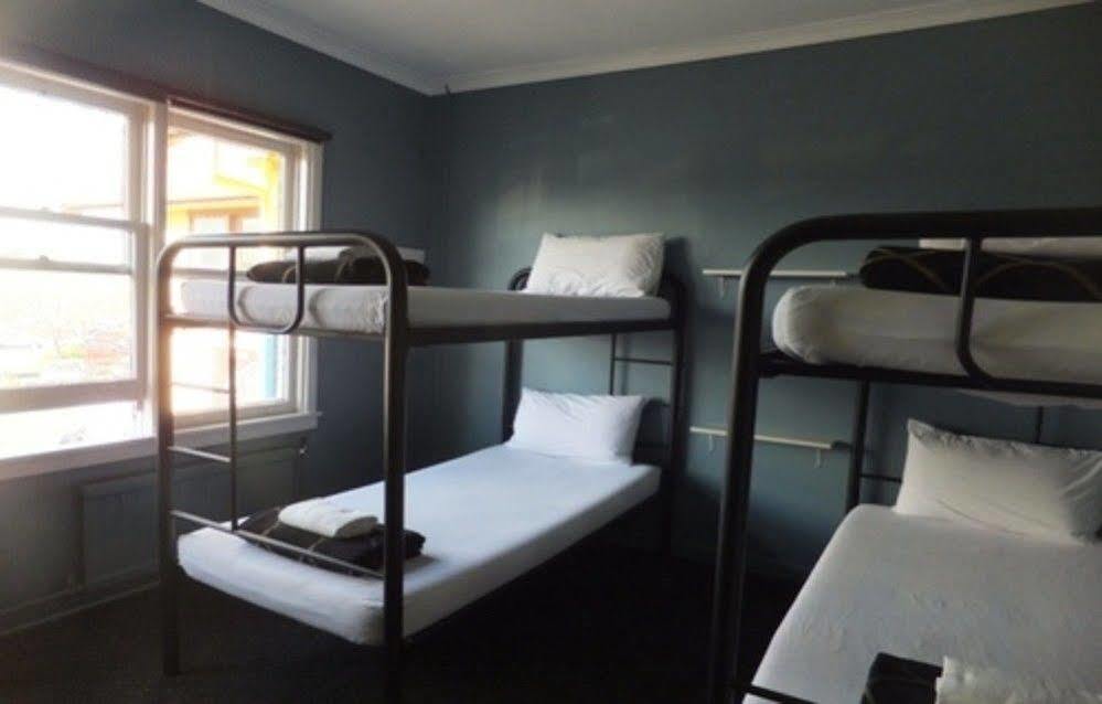 Crash Palace Backpackers روتوروا المظهر الخارجي الصورة